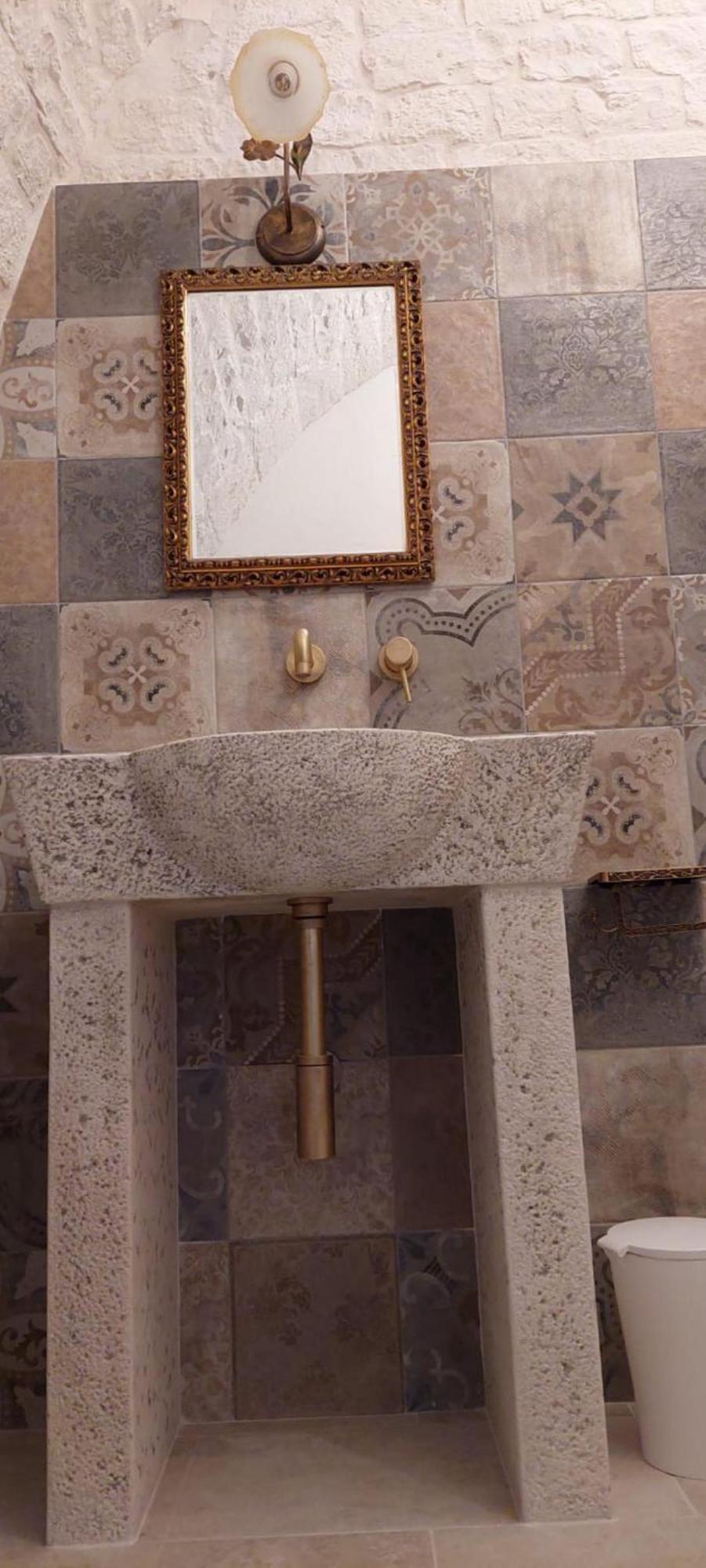 Trulli Carlo Anna Villa โลโกโรตอนโด ภายนอก รูปภาพ