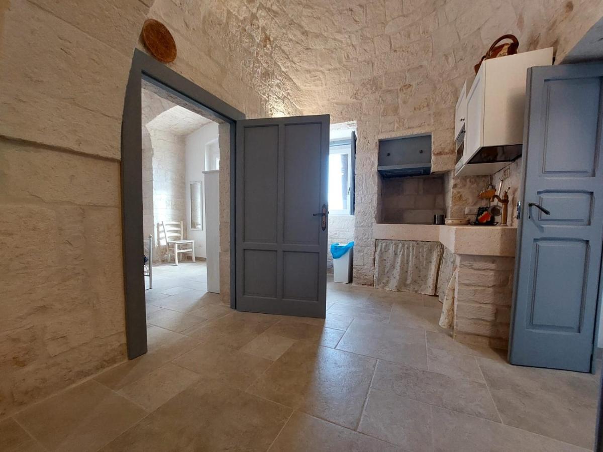 Trulli Carlo Anna Villa โลโกโรตอนโด ภายนอก รูปภาพ