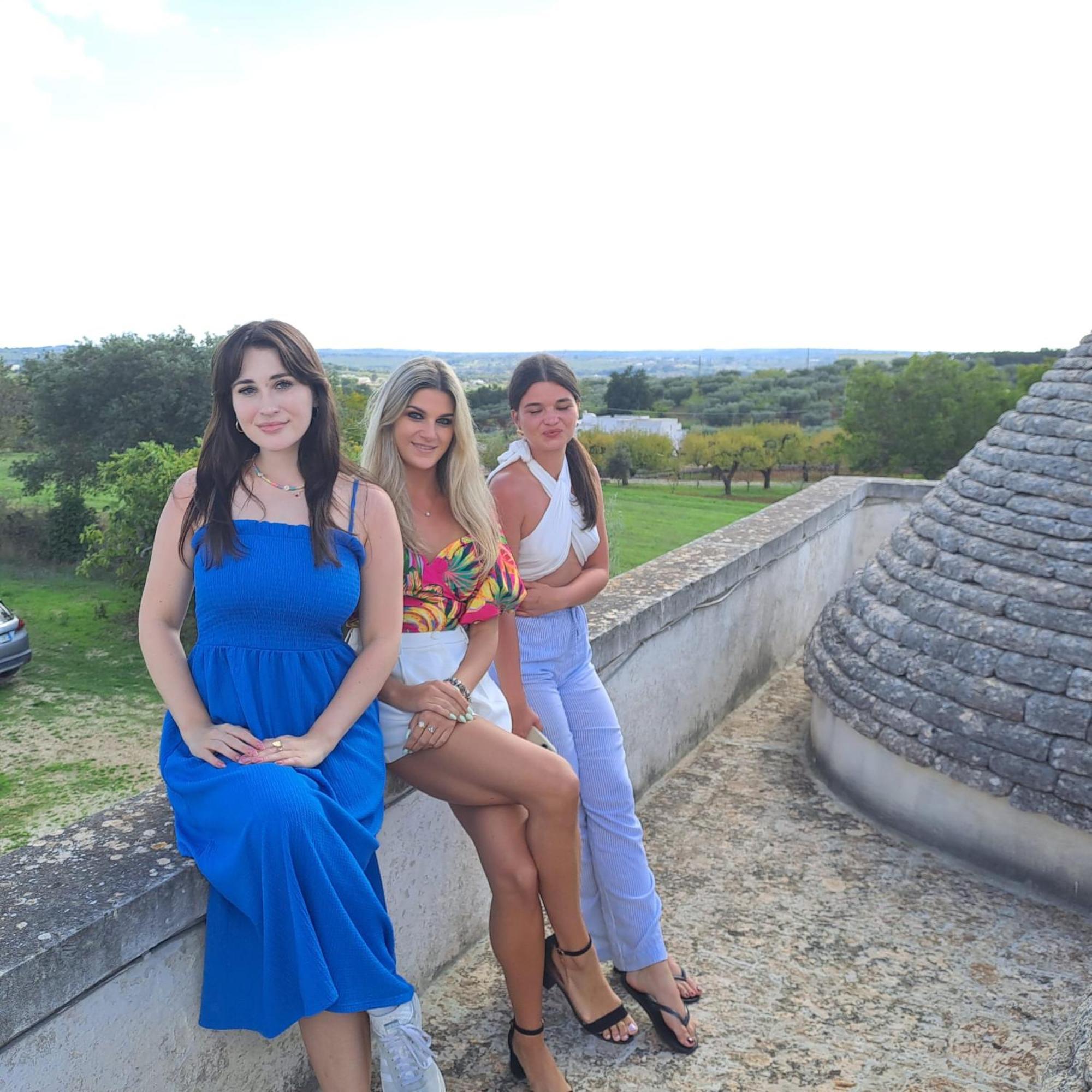 Trulli Carlo Anna Villa โลโกโรตอนโด ภายนอก รูปภาพ