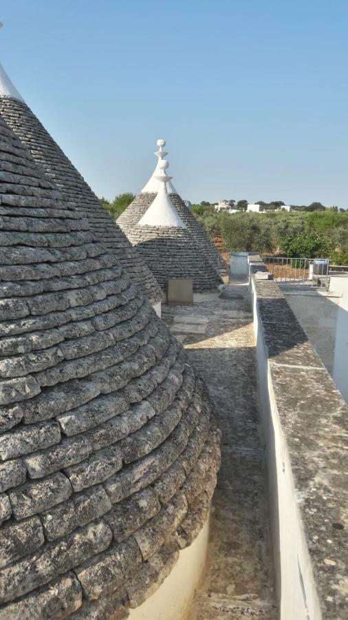 Trulli Carlo Anna Villa โลโกโรตอนโด ภายนอก รูปภาพ